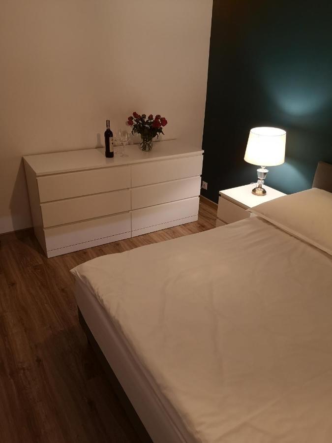 Apartamenty Lawendowy Zakatek 4 Ополе Екстериор снимка